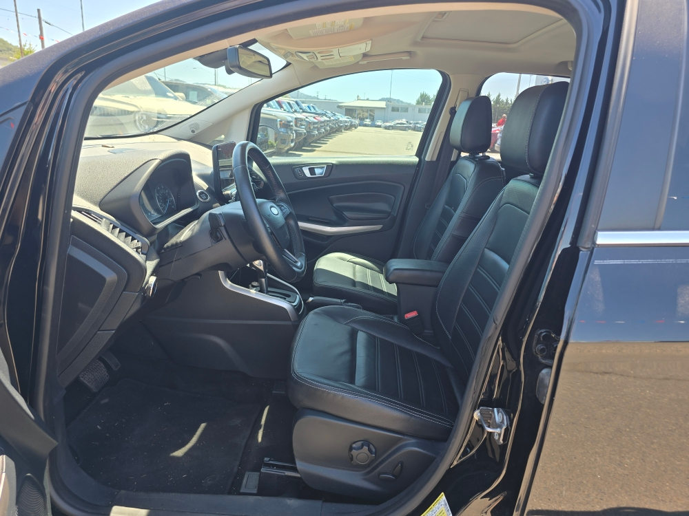 Thumbnail: 2018 Ford EcoSport - 8