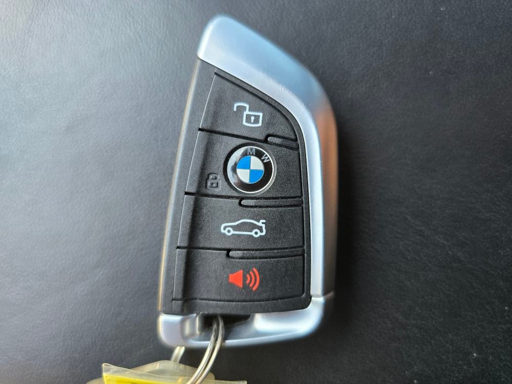 Thumbnail: 2022 BMW M3 - 15