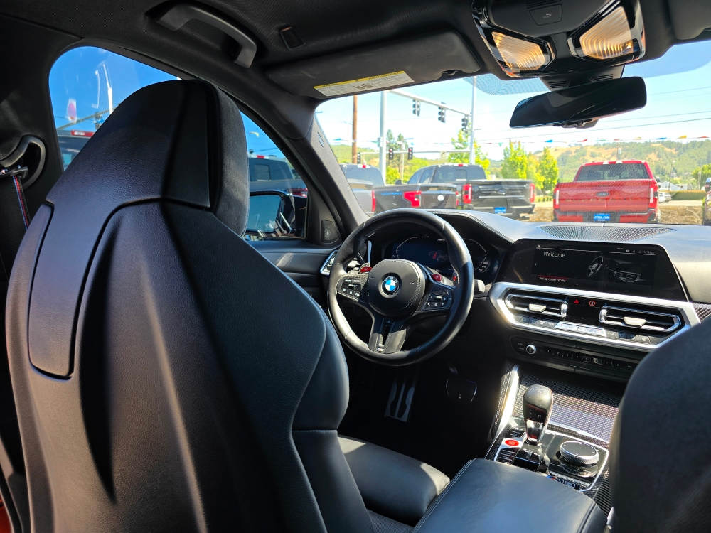 Thumbnail: 2022 BMW M3 - 2