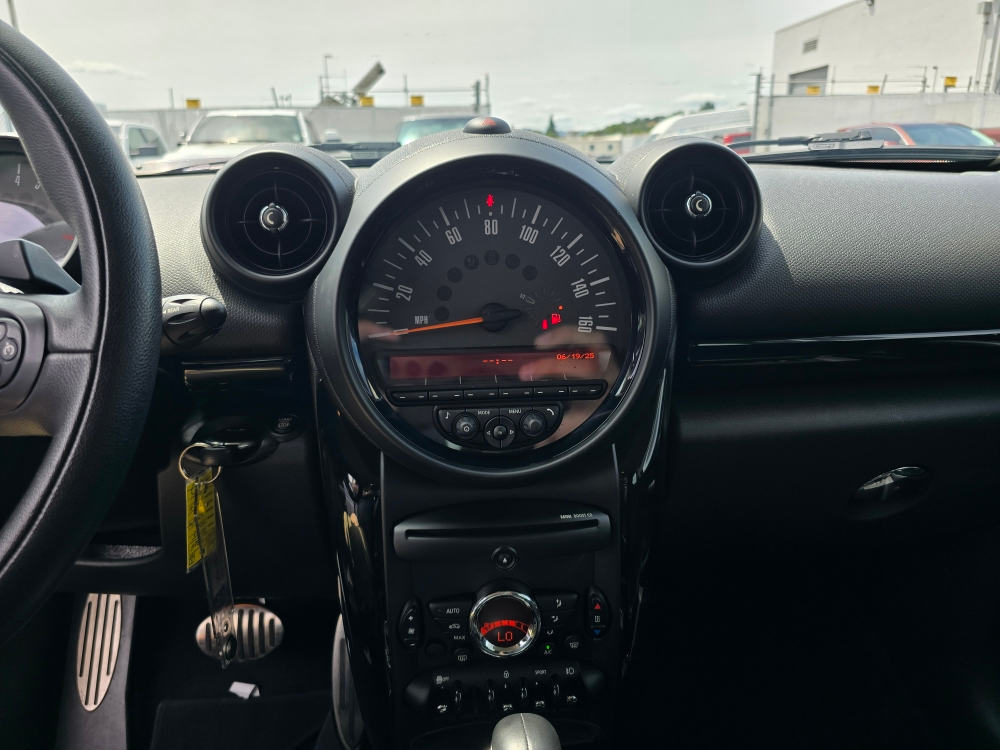Thumbnail: 2015 MINI Cooper Countryman - 12
