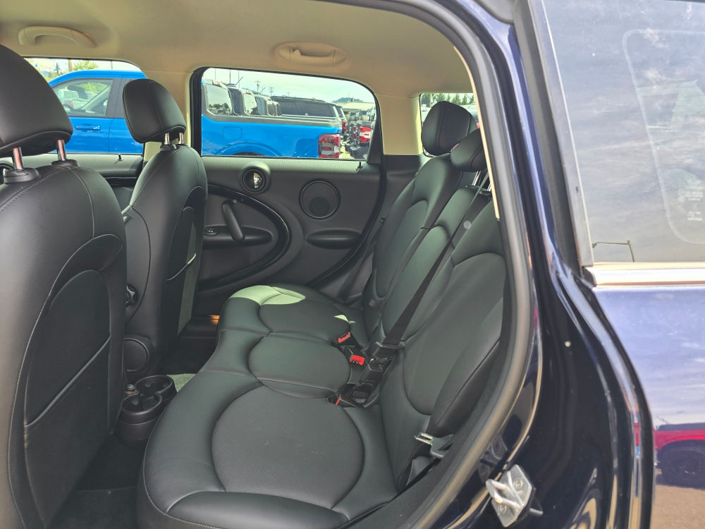Thumbnail: 2015 MINI Cooper Countryman - 10