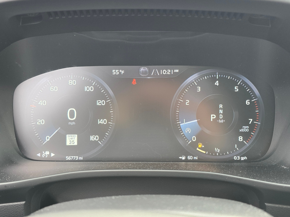 Thumbnail: 2019 Volvo XC40 - 14