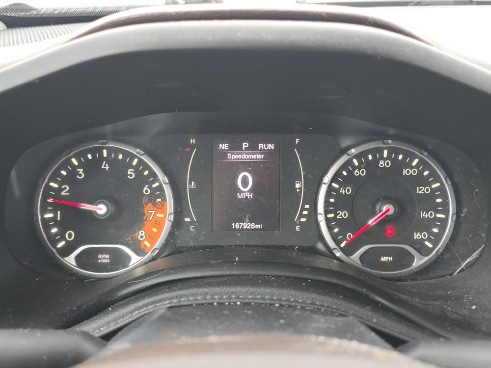 Thumbnail: 2015 Jeep Renegade - 5