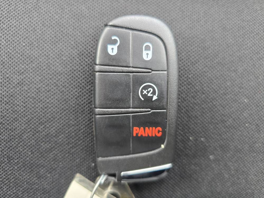 Thumbnail: 2022 Jeep Renegade - 15