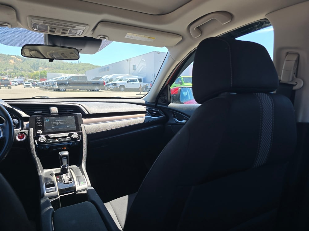 Thumbnail: 2019 Honda Civic - 10