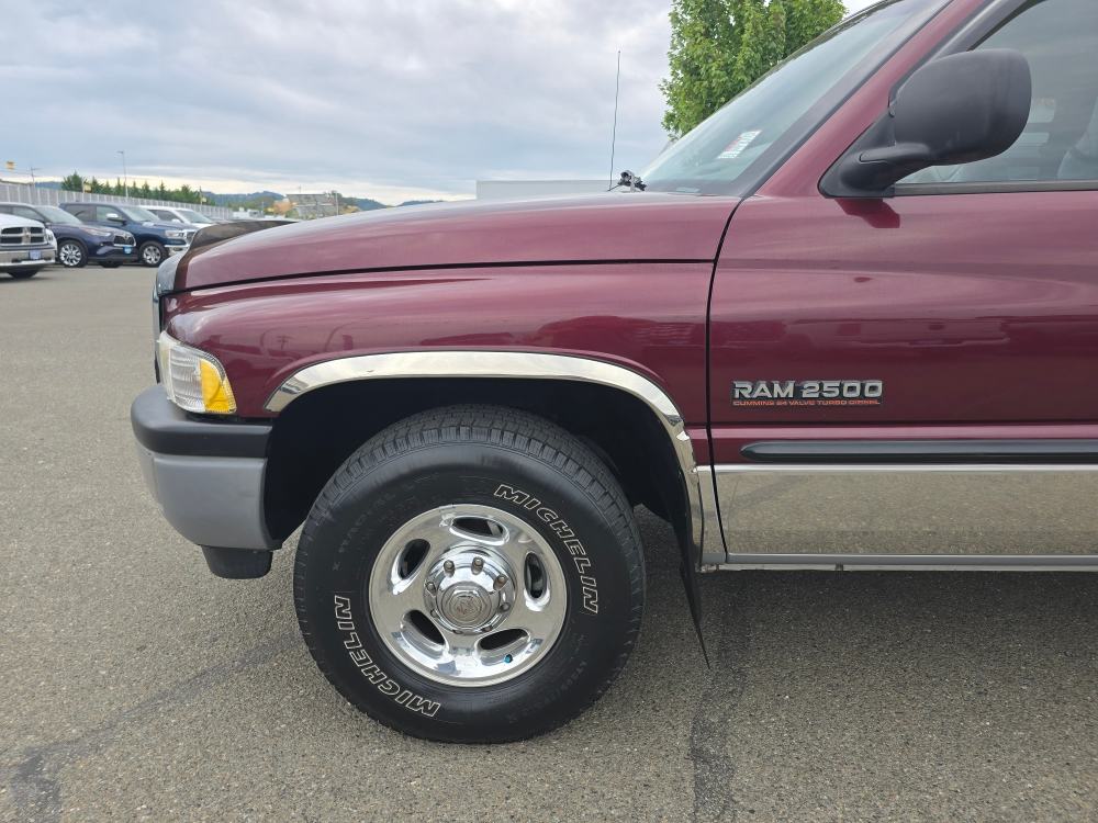 2001 Dodge Ram Pickup ST - Photo 7