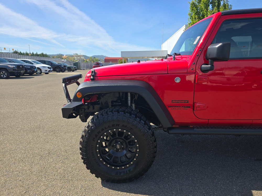 Thumbnail: 2018 Jeep Wrangler - 7