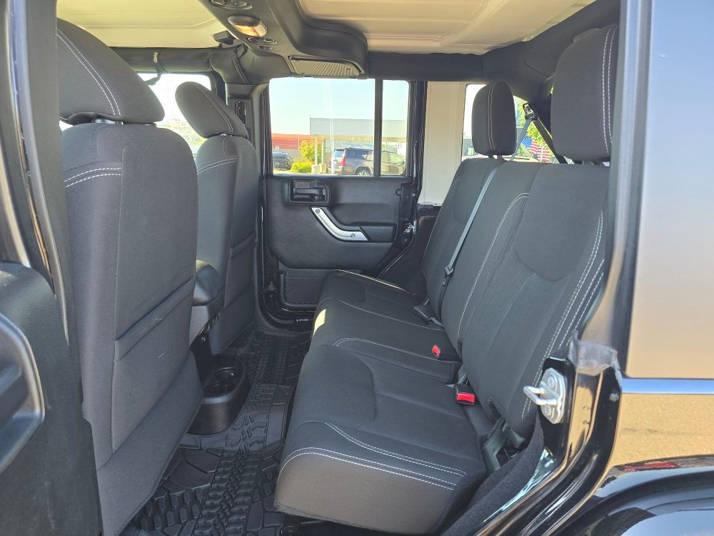 Thumbnail: 2018 Jeep Wrangler - 9