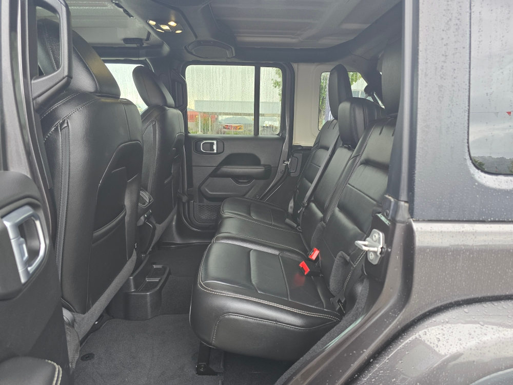 Thumbnail: 2021 Jeep Wrangler - 10