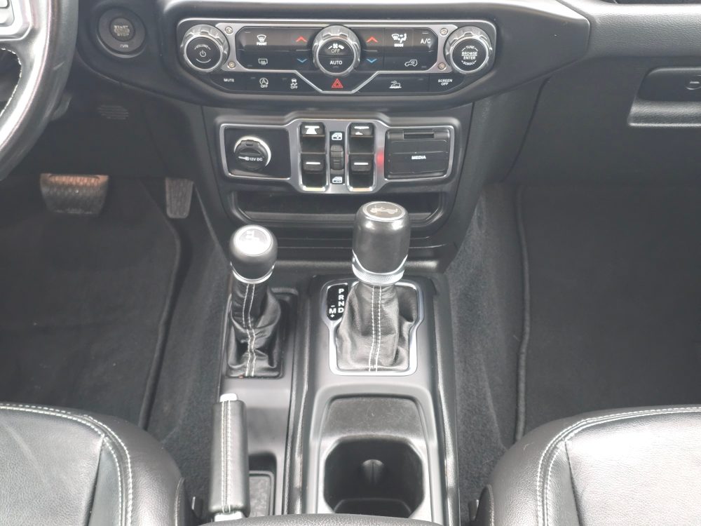 Thumbnail: 2021 Jeep Wrangler - 13