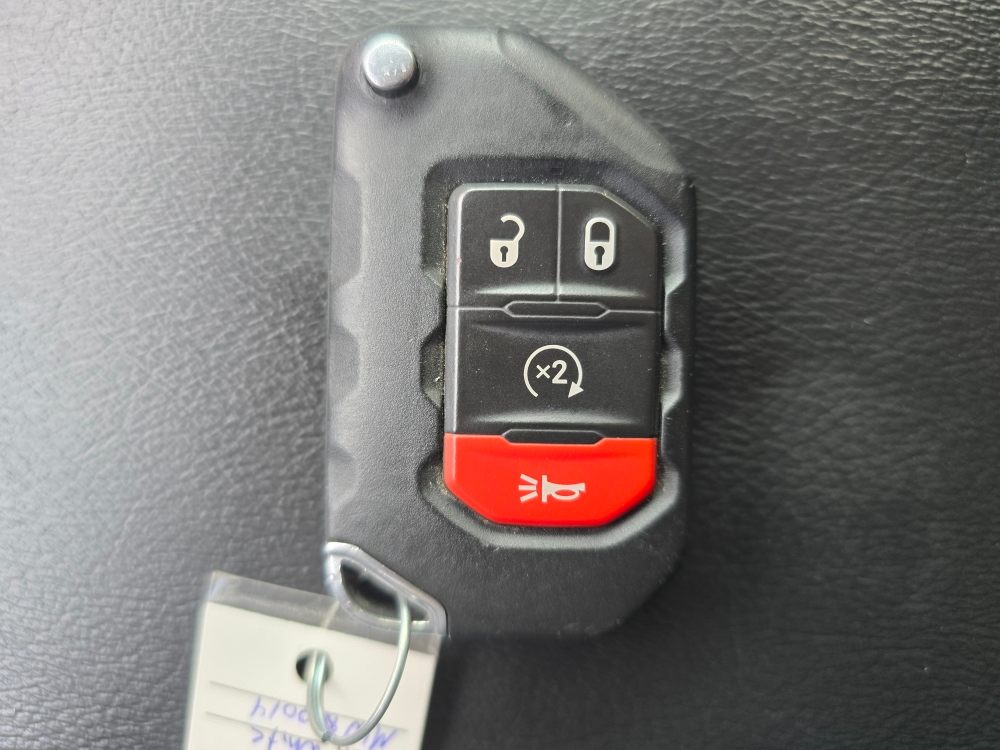 Thumbnail: 2021 Jeep Wrangler - 14