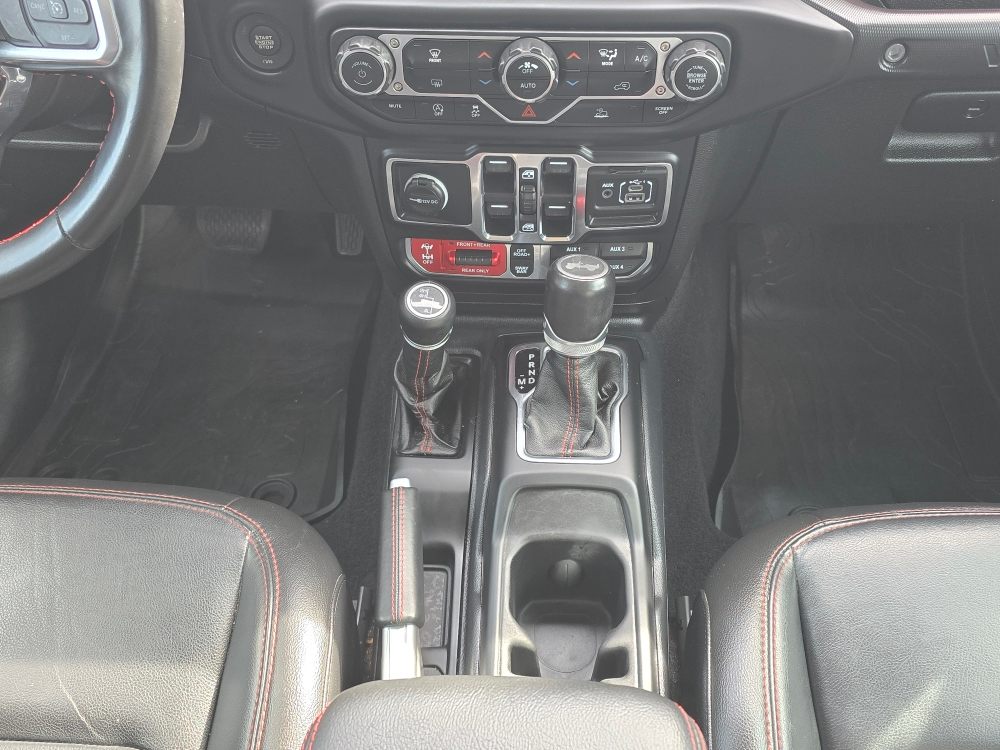 Thumbnail: 2021 Jeep Wrangler - 12