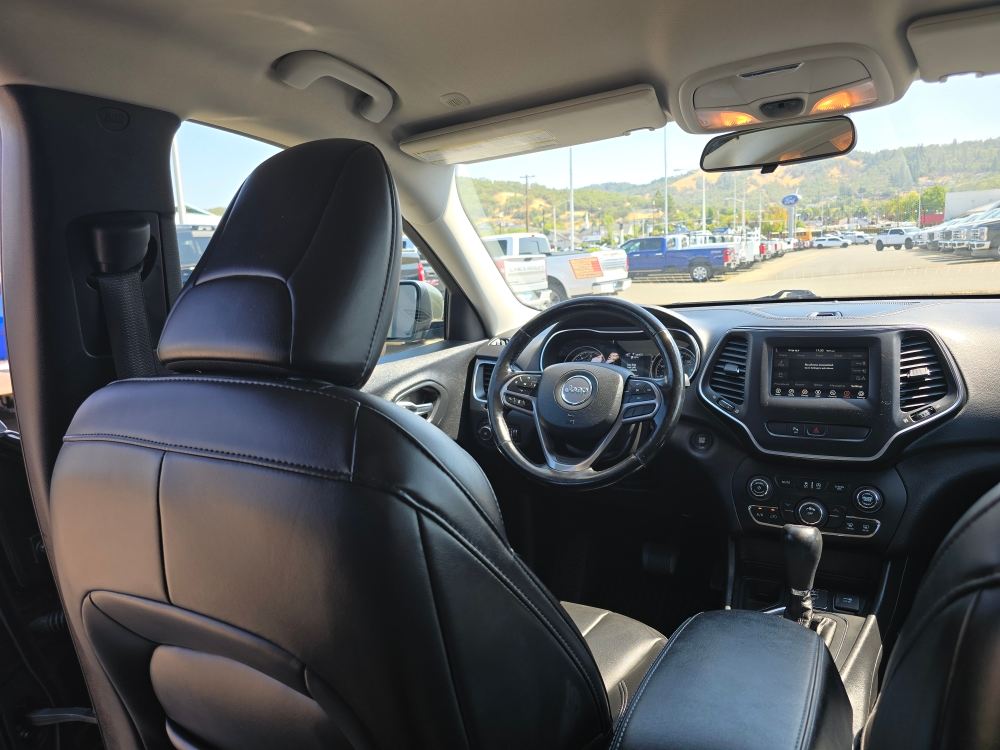 Thumbnail: 2020 Jeep Cherokee - 2