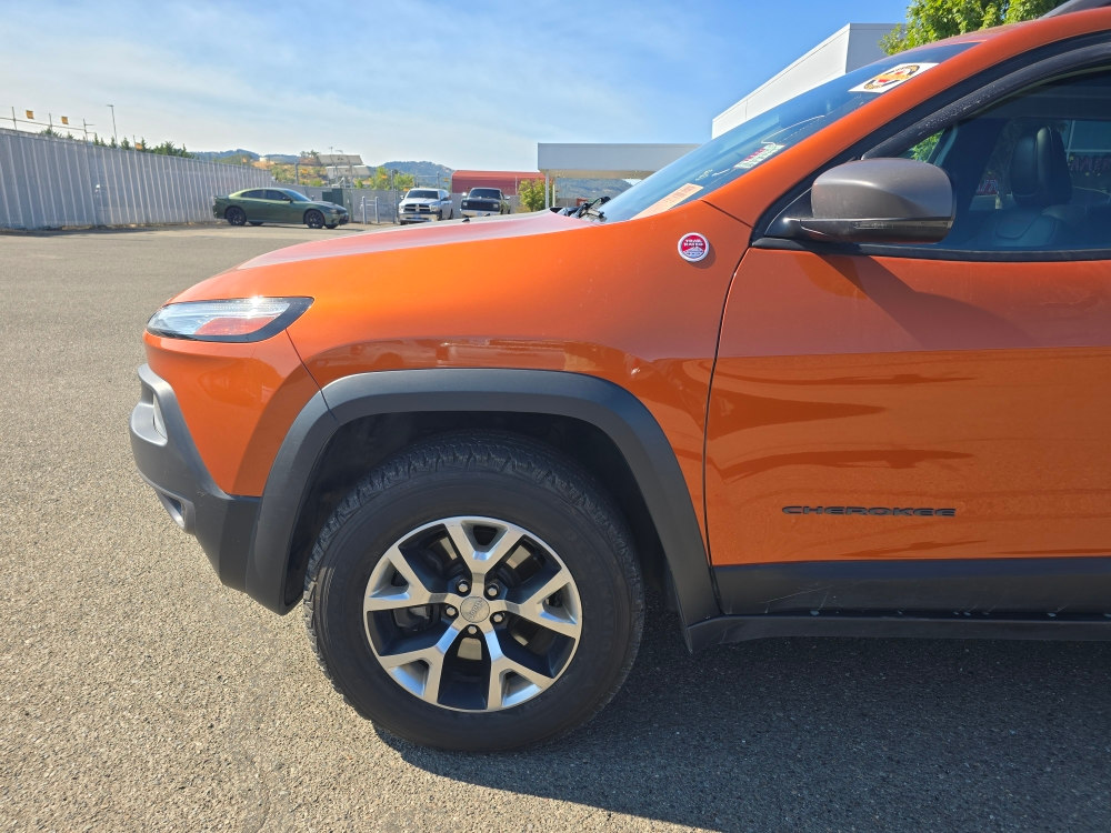 Thumbnail: 2015 Jeep Cherokee - 5