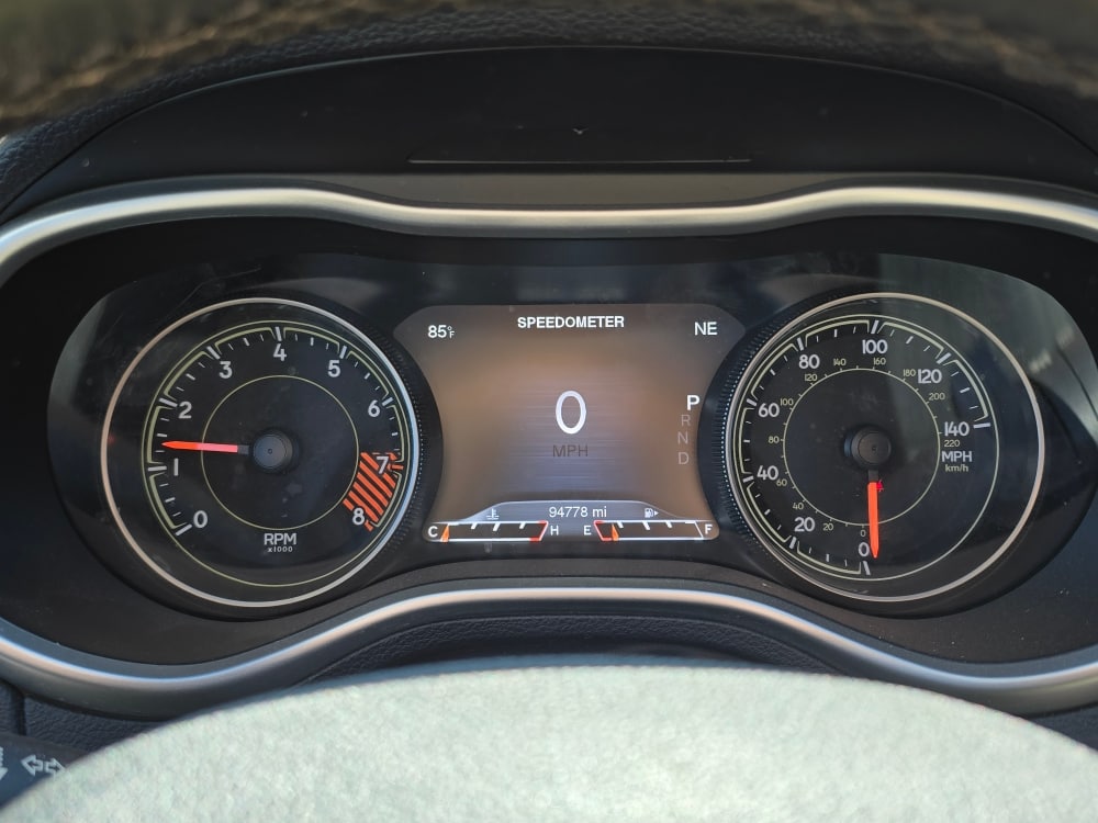 Thumbnail: 2015 Jeep Cherokee - 21