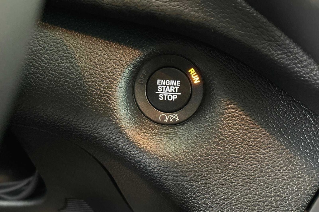 2023 Jeep Cherokee Altitude Lux 28