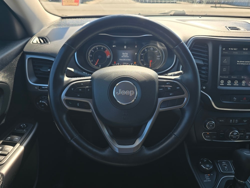 Thumbnail: 2021 Jeep Cherokee - 7