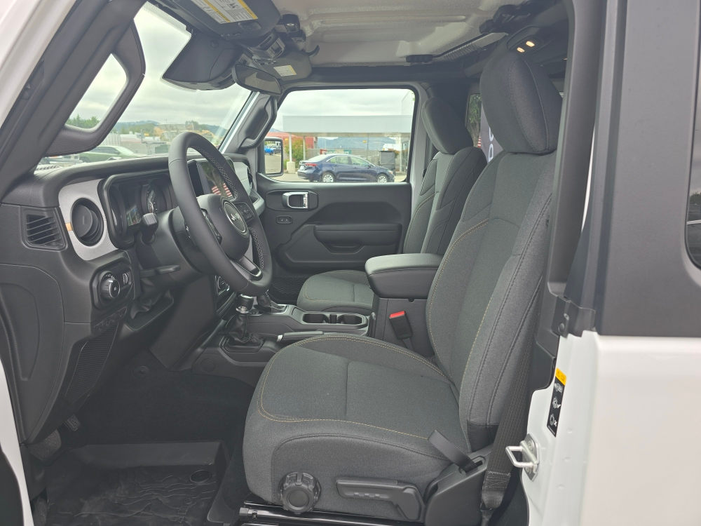 Thumbnail: 2026 Jeep Wrangler - 9