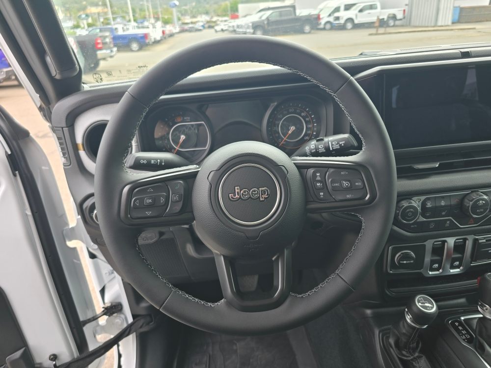 Thumbnail: 2026 Jeep Wrangler - 8