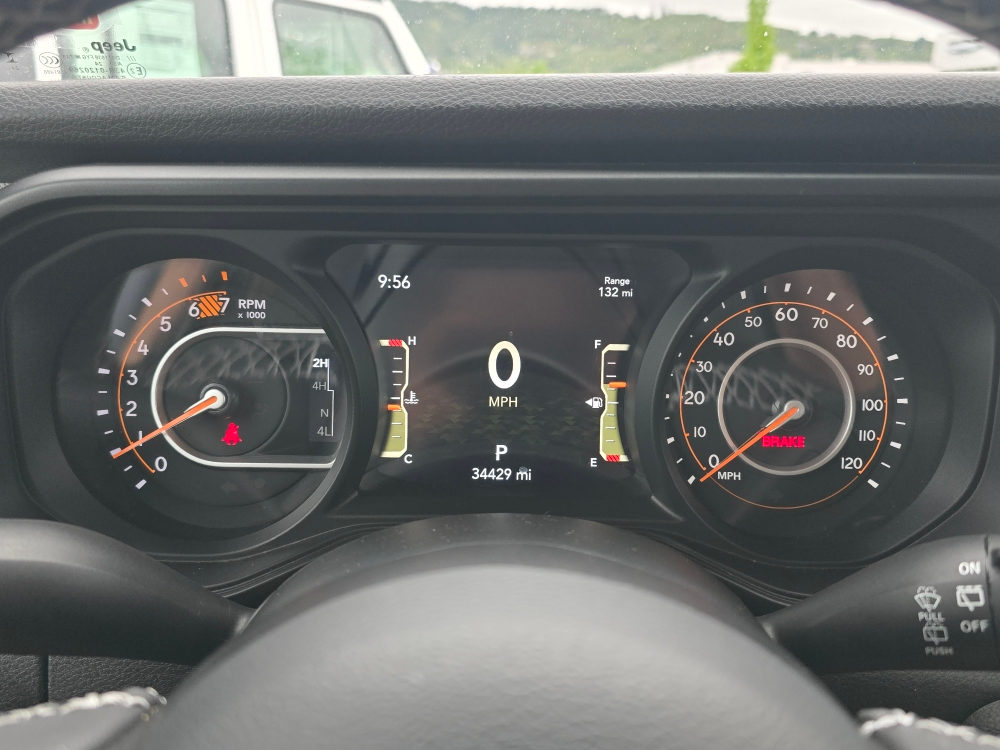 Thumbnail: 2025 Jeep Wrangler - 14