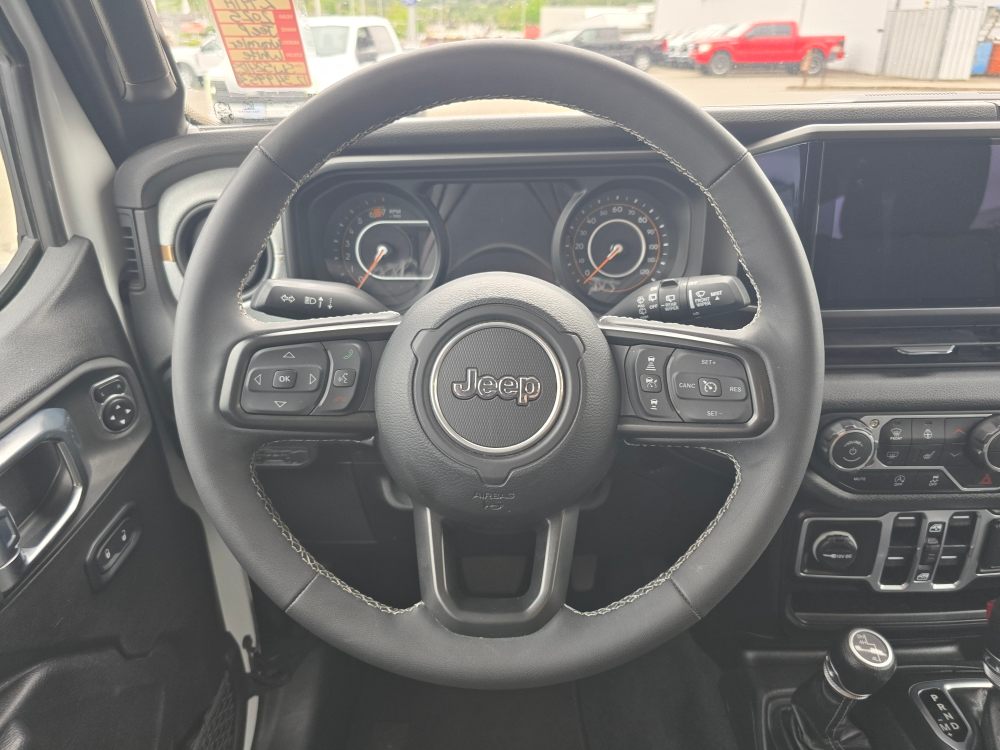 Thumbnail: 2025 Jeep Wrangler - 7