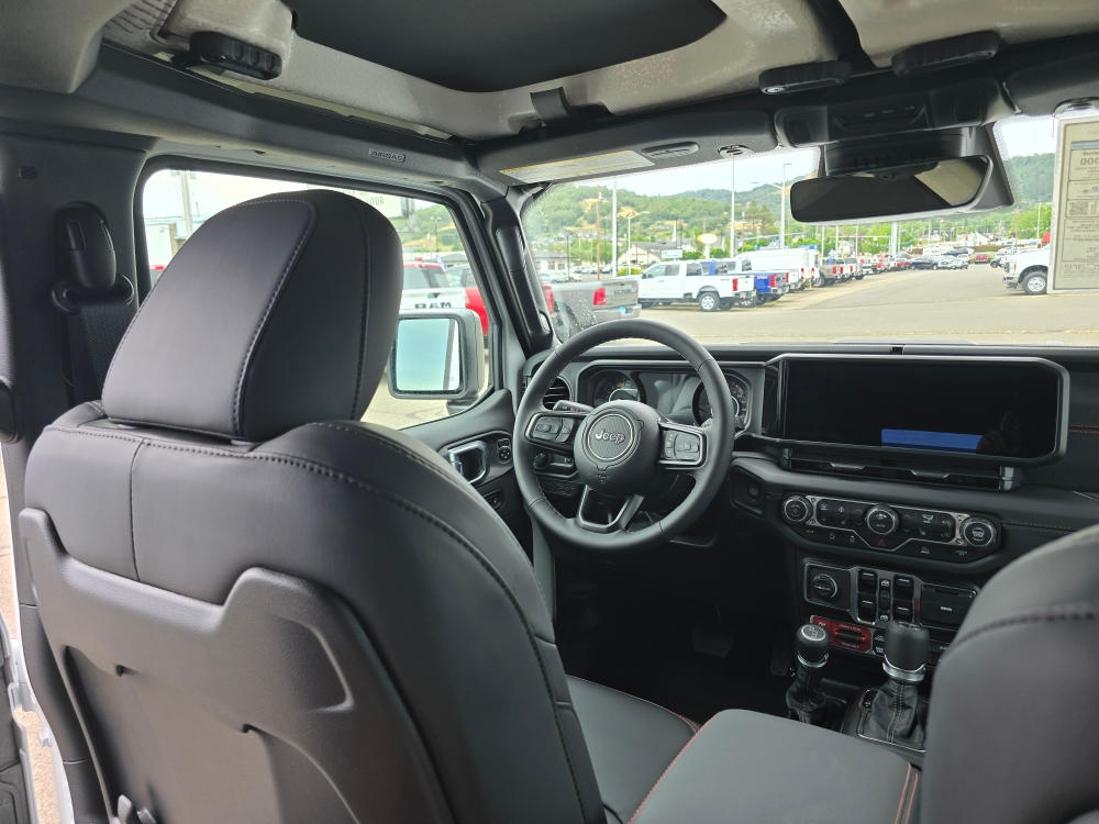 Thumbnail: 2026 Jeep Wrangler - 2