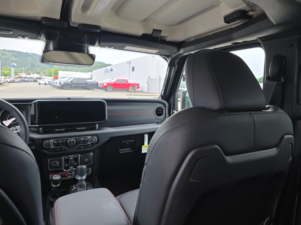 Thumbnail: 2026 Jeep Wrangler - 10
