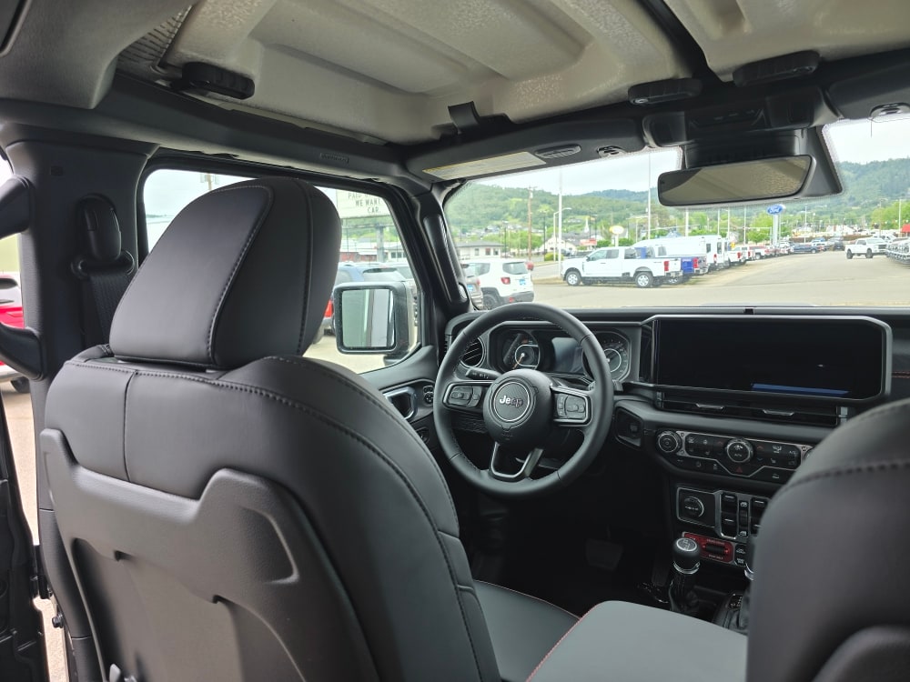Thumbnail: 2026 Jeep Wrangler - 2