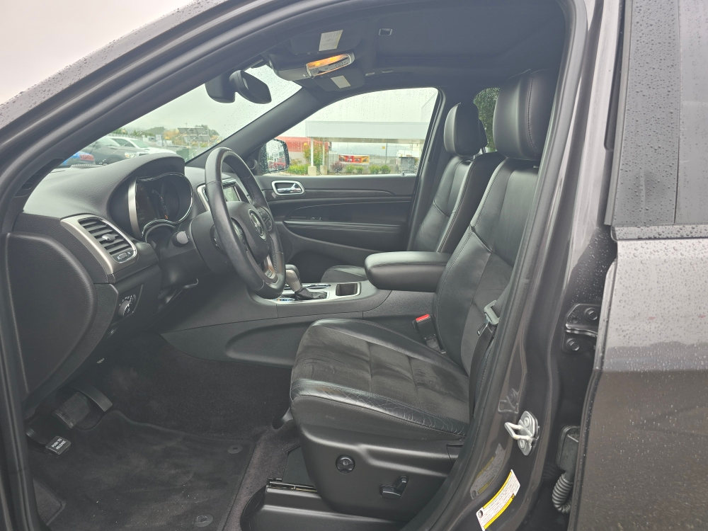 Thumbnail: 2018 Jeep Grand Cherokee - 8