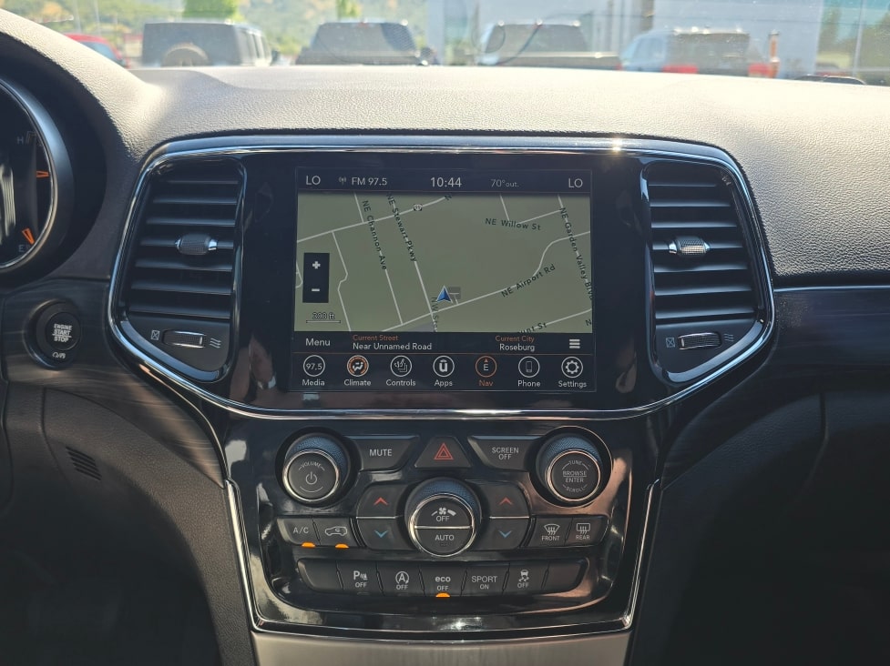 Thumbnail: 2019 Jeep Grand Cherokee - 12