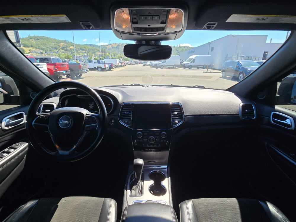 Thumbnail: 2019 Jeep Grand Cherokee - 11