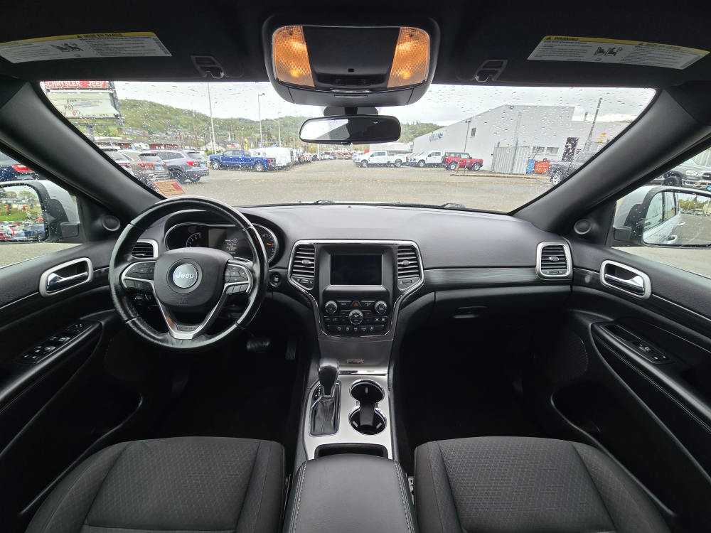Thumbnail: 2020 Jeep Grand Cherokee - 11