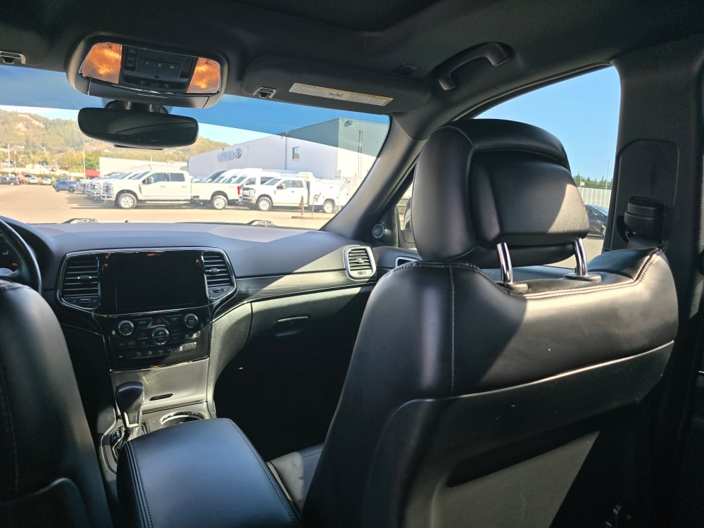 Thumbnail: 2021 Jeep Grand Cherokee - 9