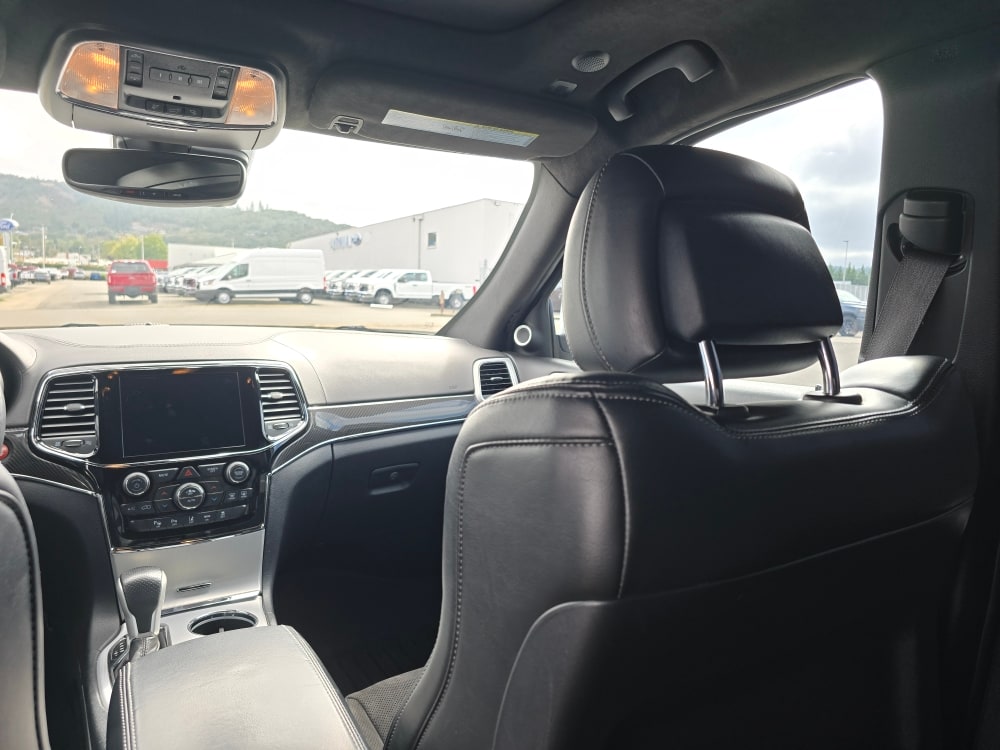 Thumbnail: 2020 Jeep Grand Cherokee - 9