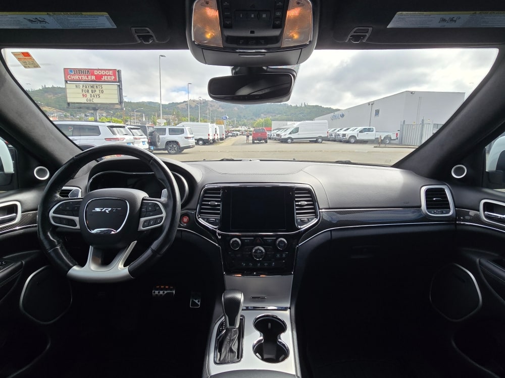 Thumbnail: 2020 Jeep Grand Cherokee - 11