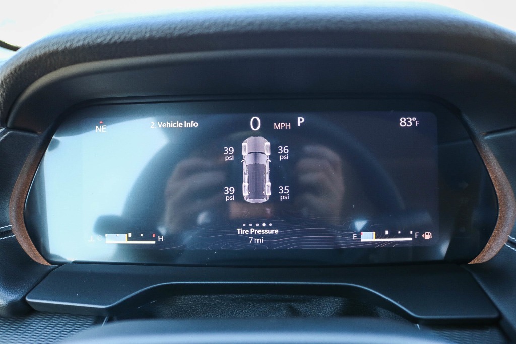 2023 Jeep Grand Cherokee Laredo 17