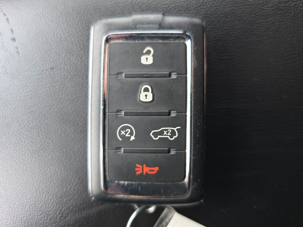 Thumbnail: 2023 Jeep Grand Cherokee - 15