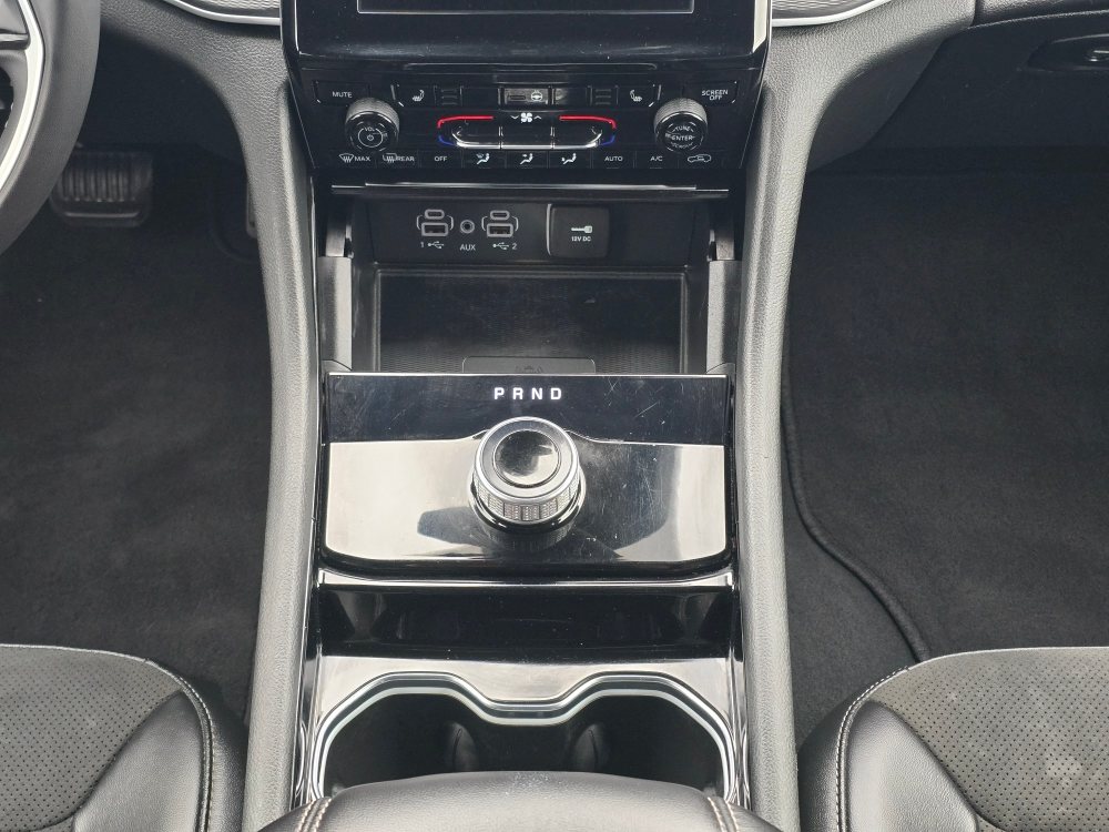 Thumbnail: 2023 Jeep Grand Cherokee - 13