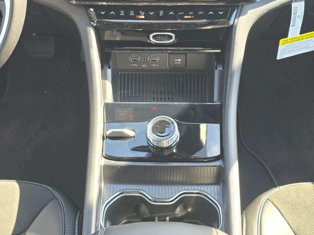 Thumbnail: 2026 Jeep Grand Cherokee - 14