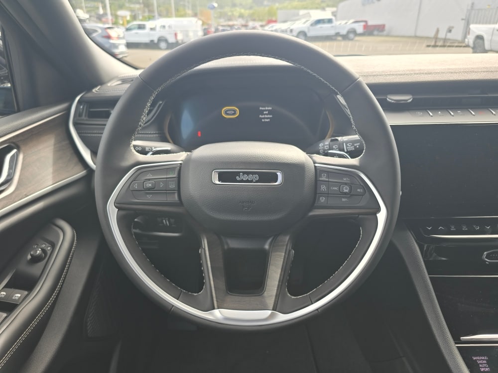 Thumbnail: 2026 Jeep Grand Cherokee - 7