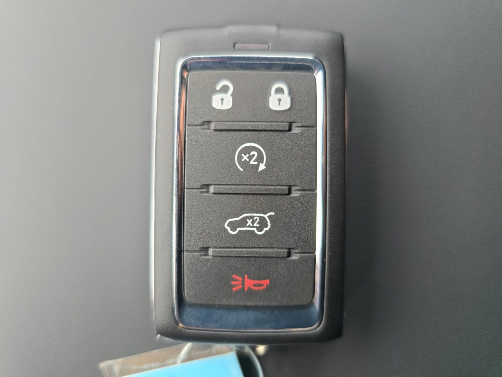 Thumbnail: 2025 Jeep Grand Cherokee L - 16