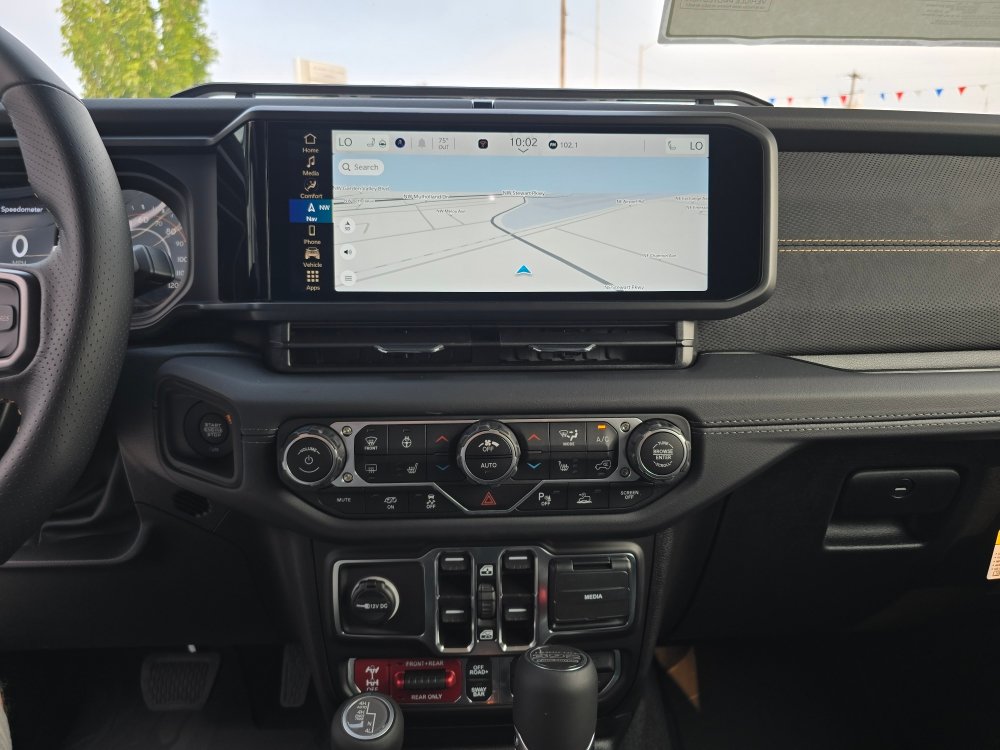 Thumbnail: 2025 Jeep Wrangler - 12