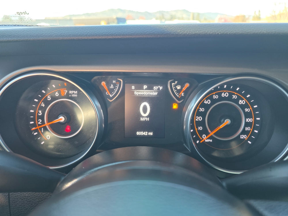 Thumbnail: 2020 Jeep Gladiator - 15