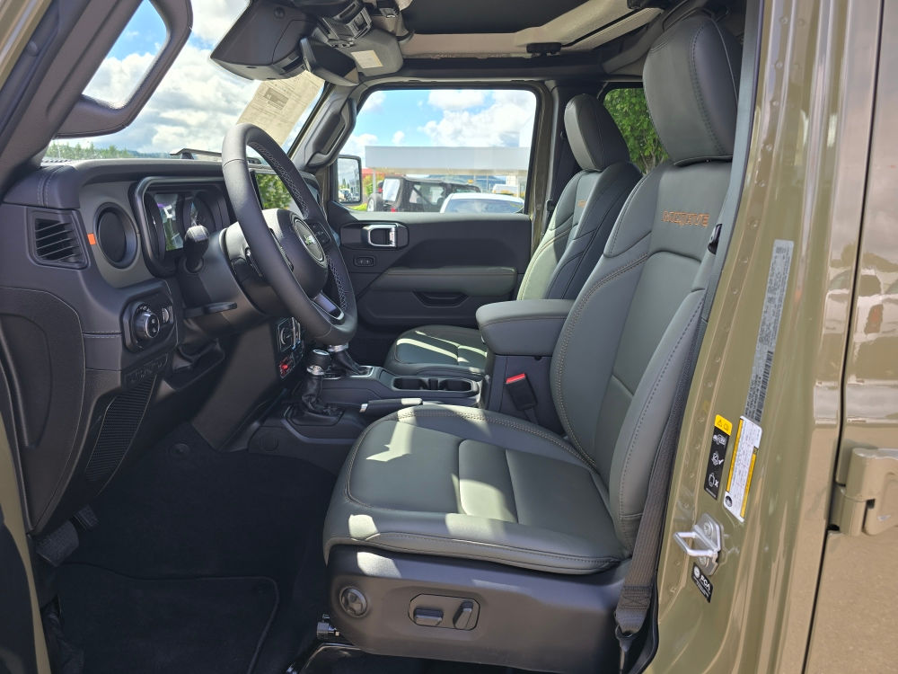 Thumbnail: 2026 Jeep Gladiator - 8