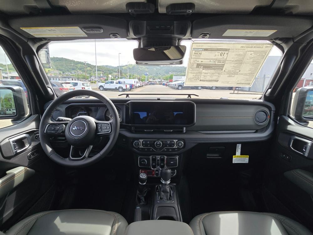 Thumbnail: 2026 Jeep Gladiator - 11