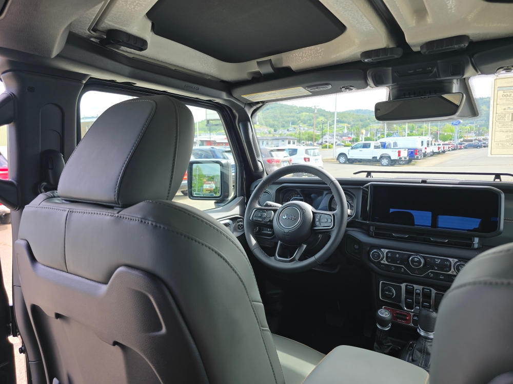 Thumbnail: 2026 Jeep Gladiator - 2