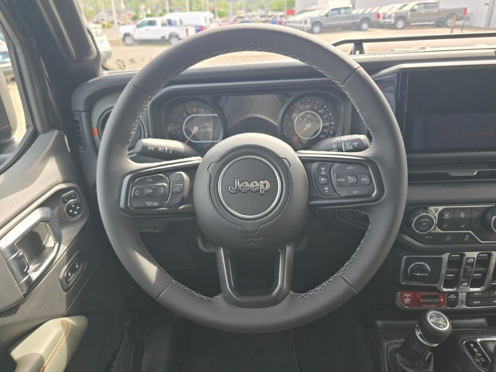 Thumbnail: 2026 Jeep Gladiator - 7