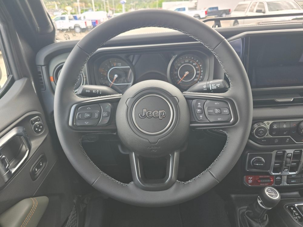 Thumbnail: 2026 Jeep Gladiator - 7