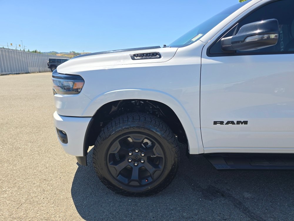 Thumbnail: 2025 RAM 1500 - 18