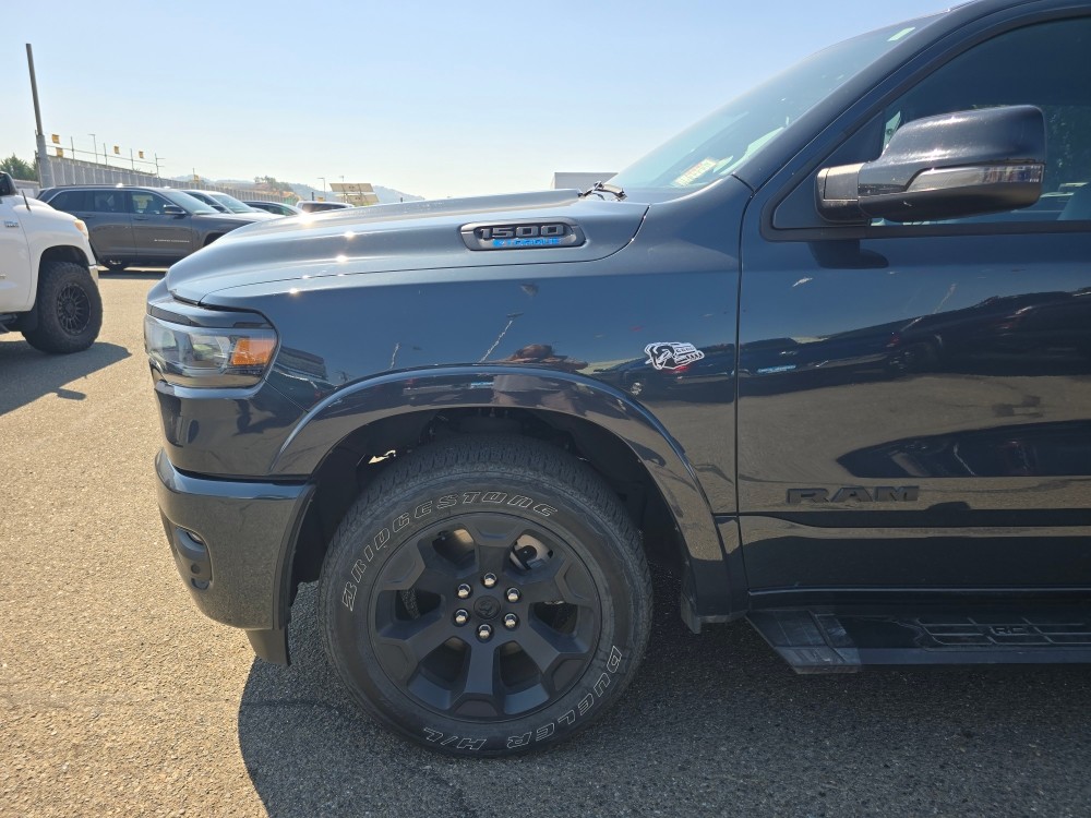 Thumbnail: 2026 RAM 1500 - 4
